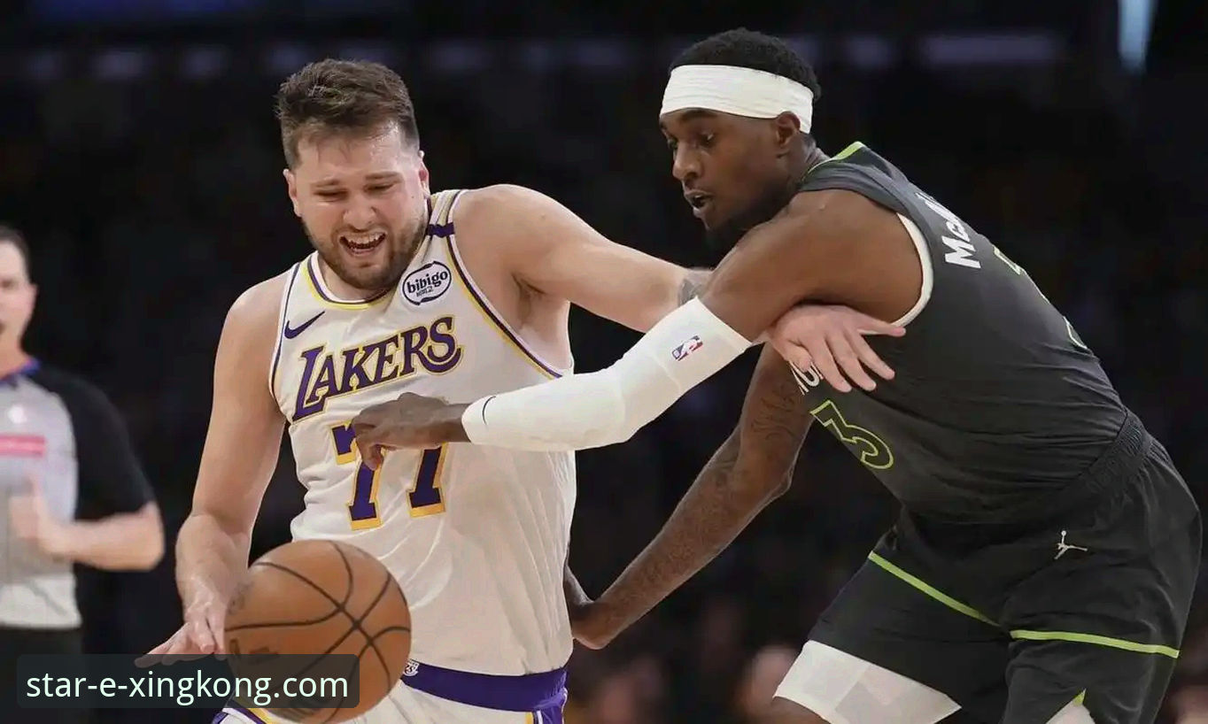 东契奇单骑救主 vs 团队多点开花：一场进攻盛宴的两种解读